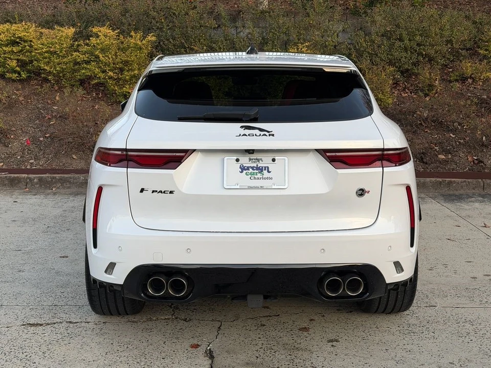 2023 Jaguar F-Pace SVR - Image 8 of 21