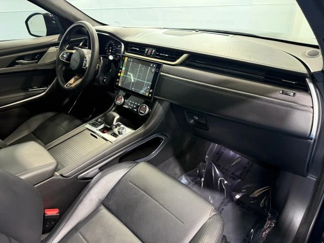 2023 Jaguar F-Pace SVR - Image 17 of 21