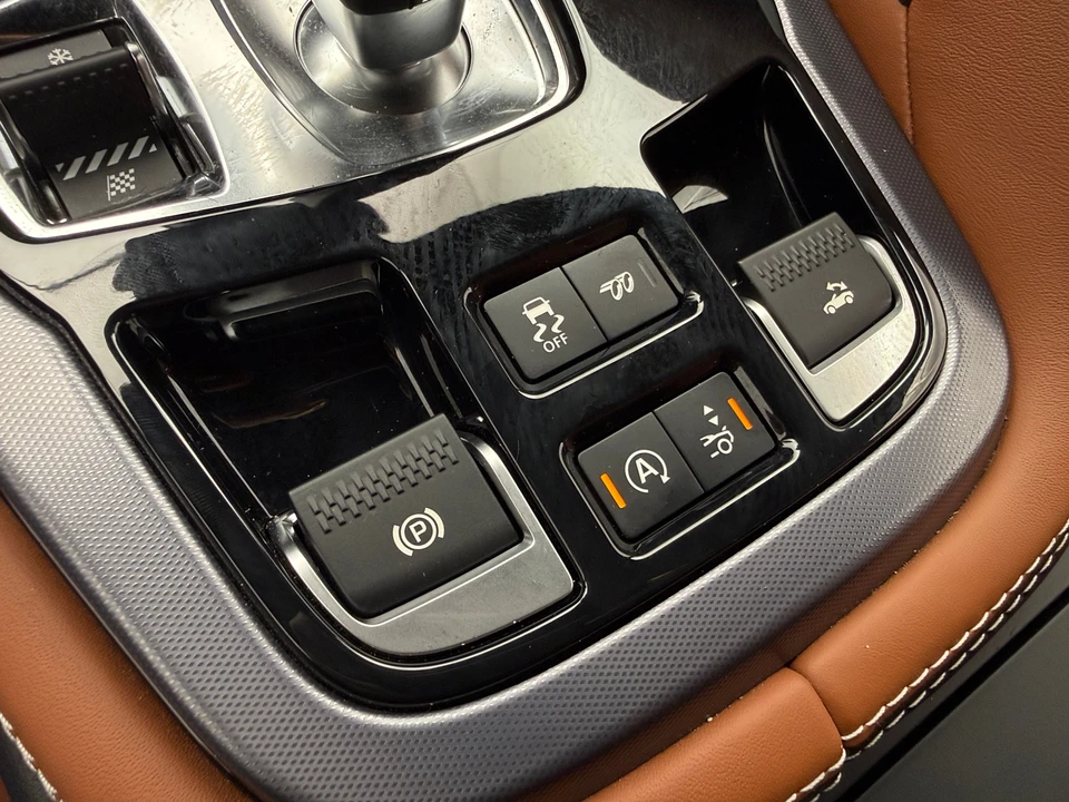 2023 Jaguar F-Type 2nd Gen - Image 11 of 31