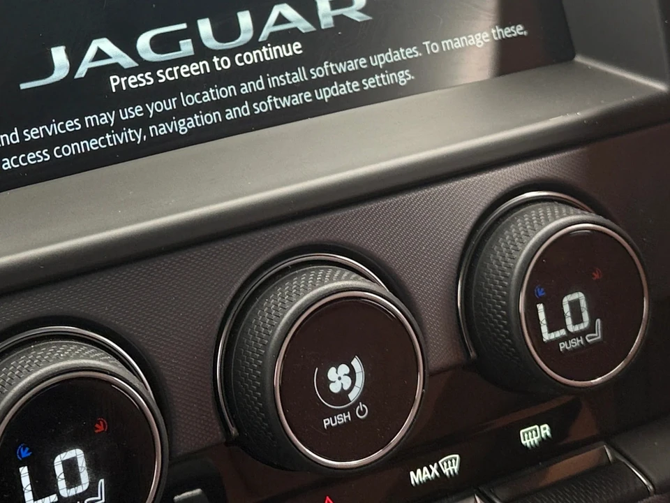 2023 Jaguar F-Type 2nd Gen - Image 17 of 31