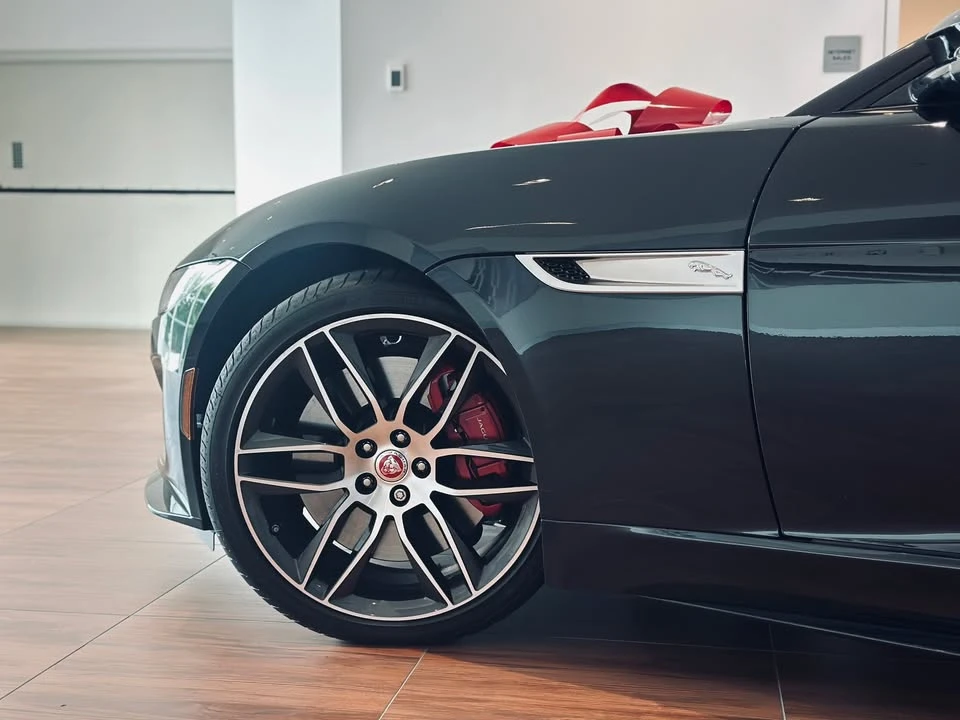 2023 Jaguar F-Type 2nd Gen - Image 7 of 17