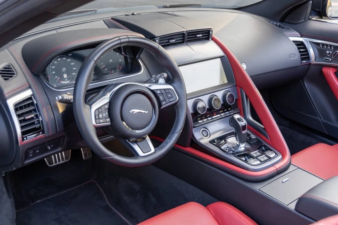 2023 Jaguar F-Type 2nd Gen - Image 5 of 19