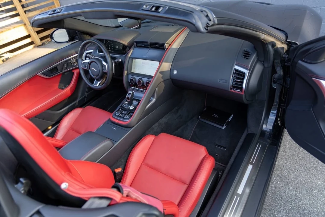 2023 Jaguar F-Type 2nd Gen - Image 2 of 19