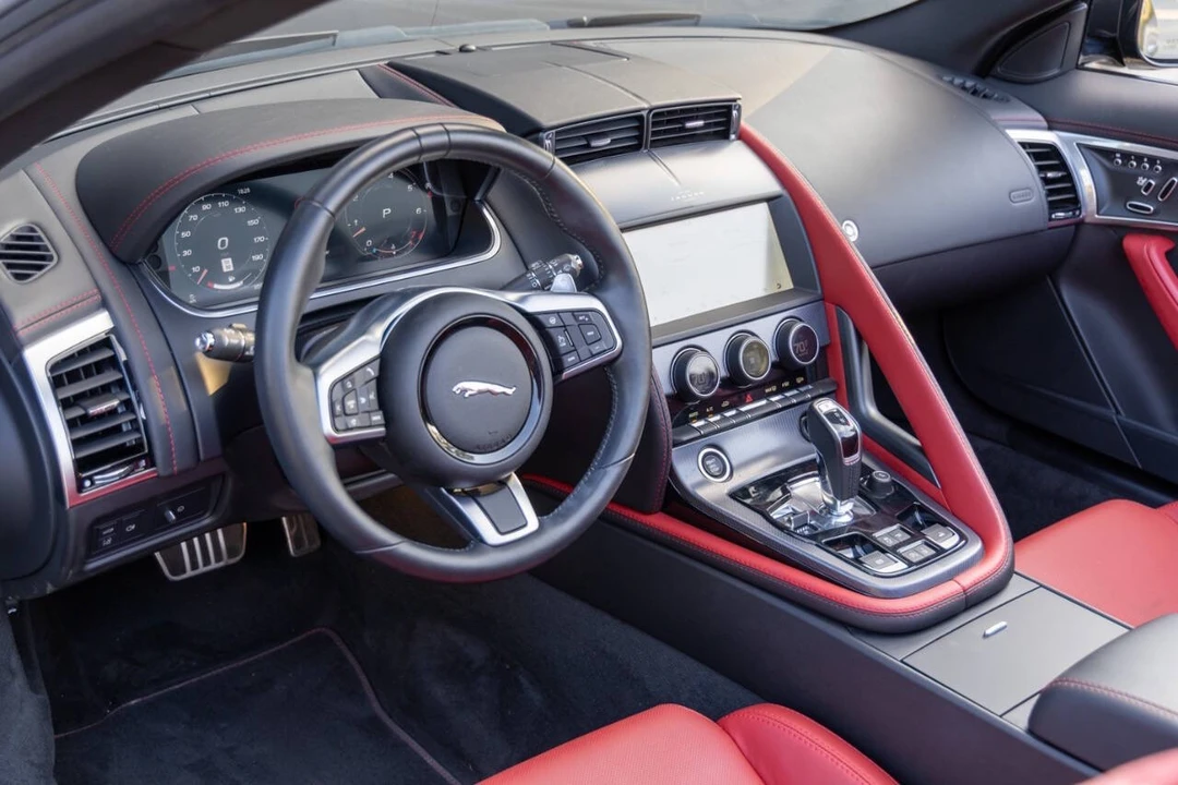 2023 Jaguar F-Type 2nd Gen - Image 5 of 19