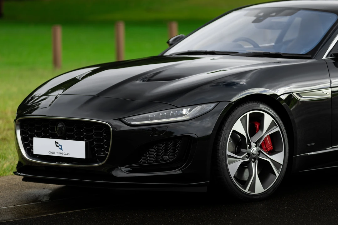 2023 Jaguar F-Type R 2nd Gen - Image 11 of 31