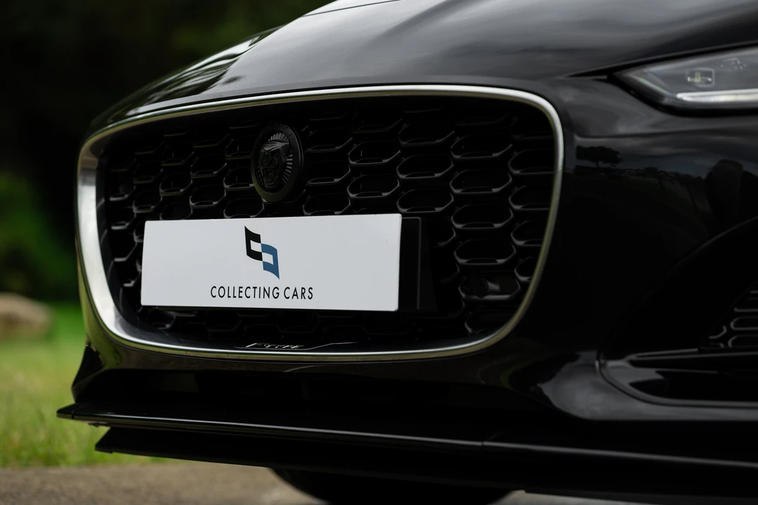 2023 Jaguar F-Type R 2nd Gen - Image 15 of 31