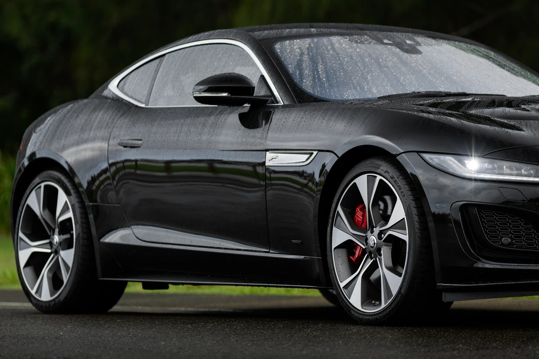 2023 Jaguar F-Type R 2nd Gen - Image 27 of 31