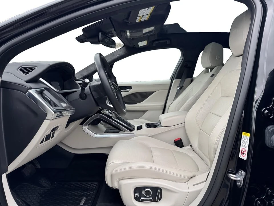 2023 Jaguar I-Pace - Image 9 of 20