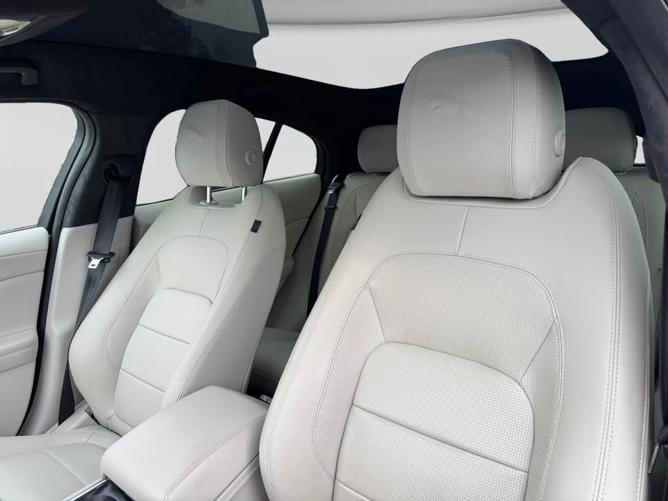 2023 Jaguar I-Pace - Image 10 of 20
