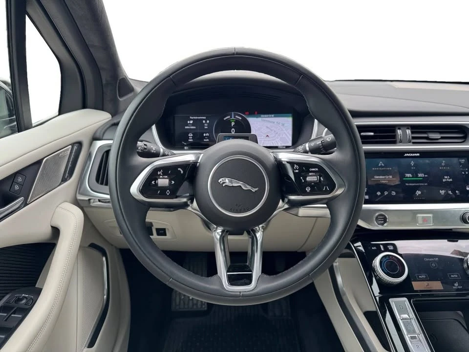 2023 Jaguar I-Pace - Image 12 of 20