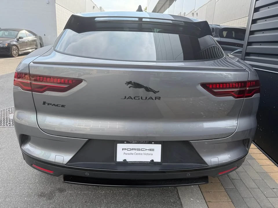 2023 Jaguar I-Pace - Image 5 of 7