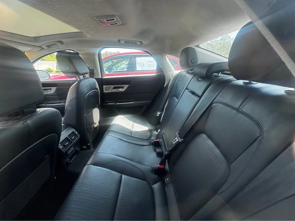 2023 Jaguar X260 XF - Image 3 of 4