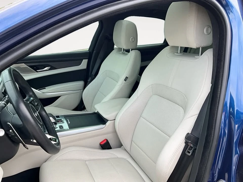 2023 Jaguar X260 XF - Image 9 of 20
