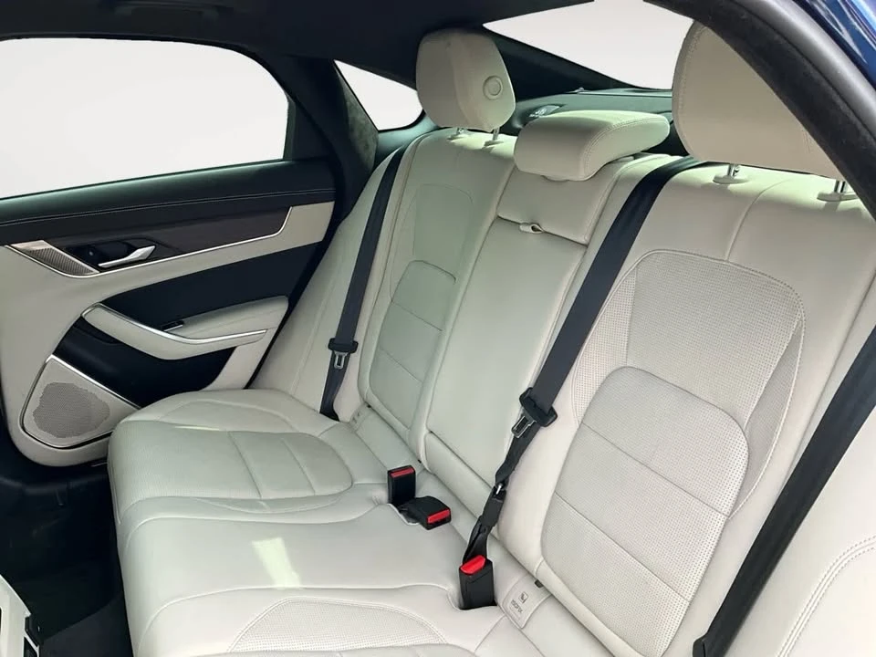 2023 Jaguar X260 XF - Image 14 of 20