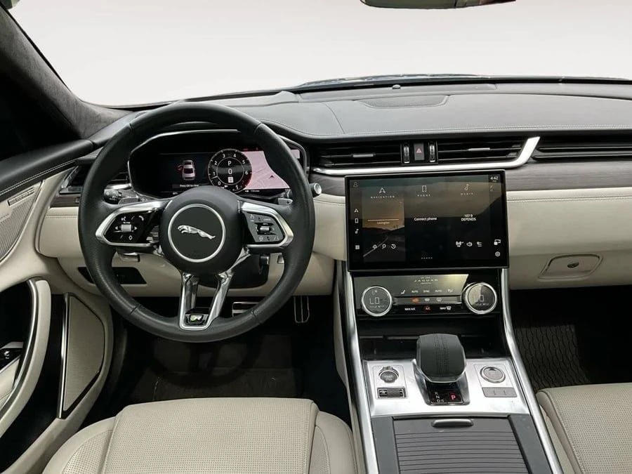 2023 Jaguar X260 XF - Image 11 of 17
