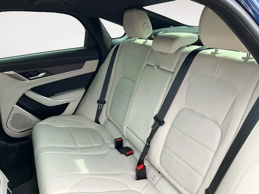 2023 Jaguar X260 XF - Image 17 of 17