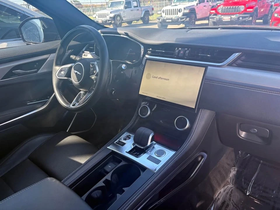 2023 Jaguar E-Pace - Image 6 of 6