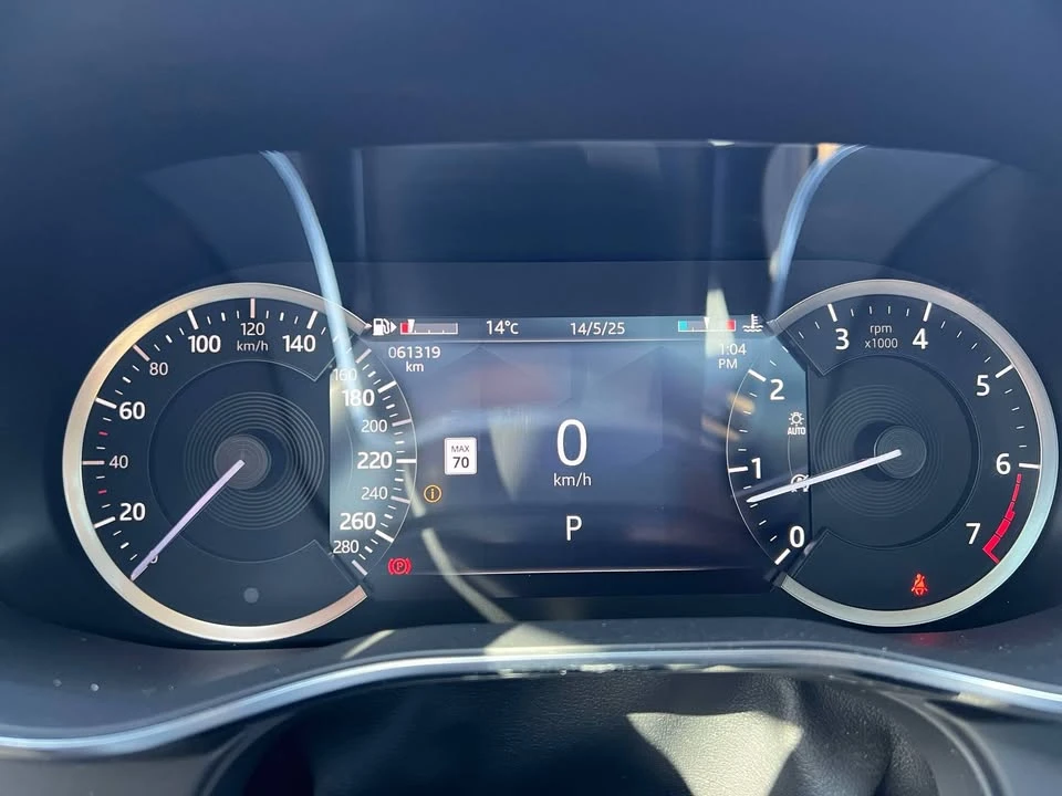 2023 Jaguar F-Pace - Image 14 of 19