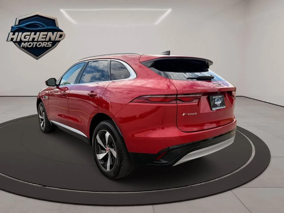 2023 Jaguar F-Pace - Image 3 of 10