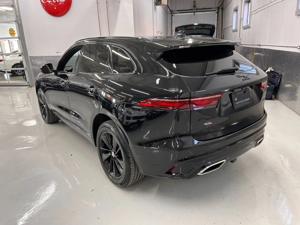 2023 Jaguar F-Pace - Image 3 of 20