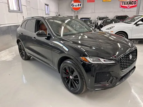 2023 Jaguar F-PACE P400 R-Dynamic S