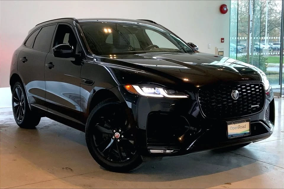 2023 Jaguar F-Pace - Image 3 of 20