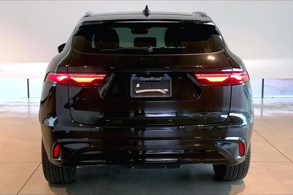 2023 Jaguar F-Pace - Image 5 of 20