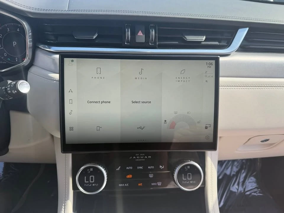 2023 Jaguar F-Pace - Image 16 of 20