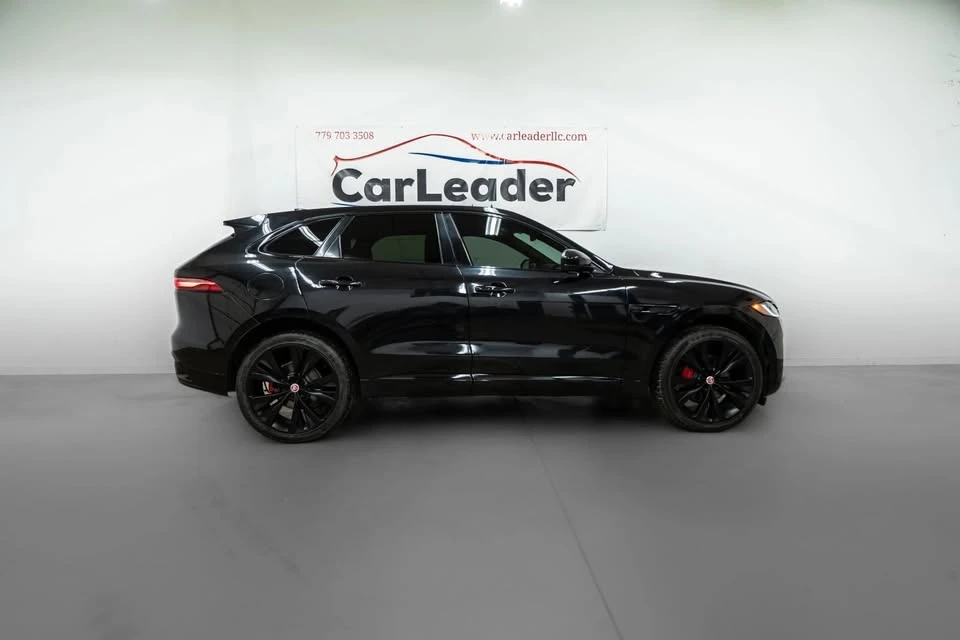 2023 Jaguar F-Pace - Image 3 of 20