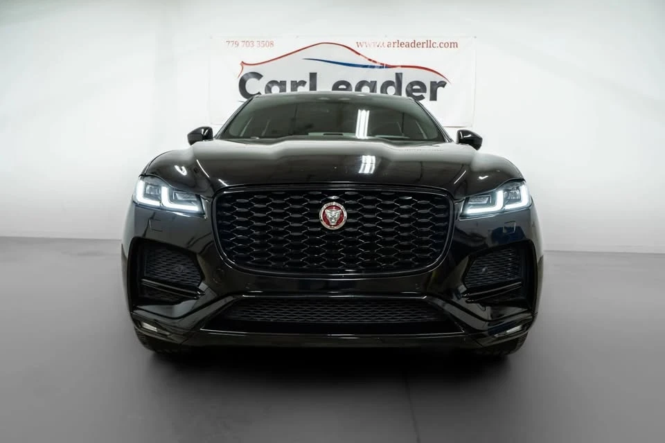 2023 Jaguar F-Pace - Image 9 of 20