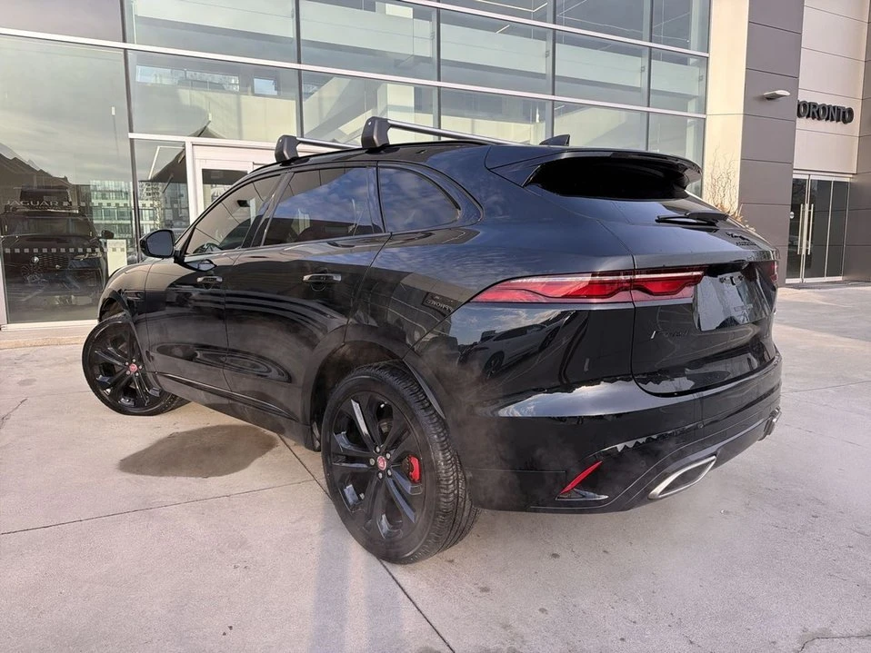 2023 Jaguar F-Pace - Image 3 of 18