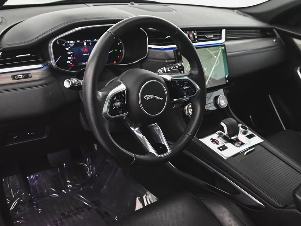2023 Jaguar F-Pace - Image 16 of 20