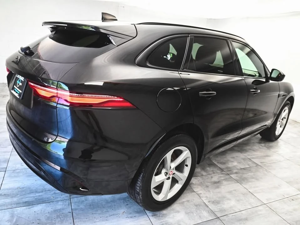 2023 Jaguar F-Pace - Image 6 of 20