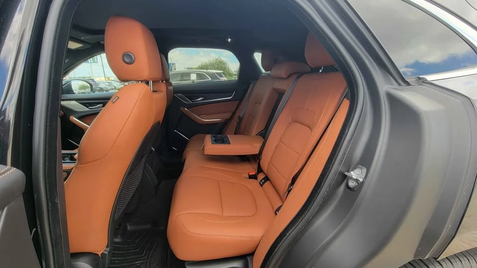 2023 Jaguar F-Pace - Image 12 of 12