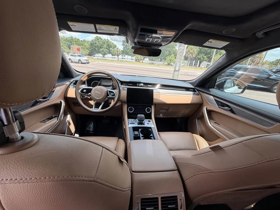 2023 Jaguar F-Pace - Image 8 of 8