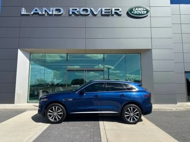 2023 Jaguar F-Pace - Image 2 of 7
