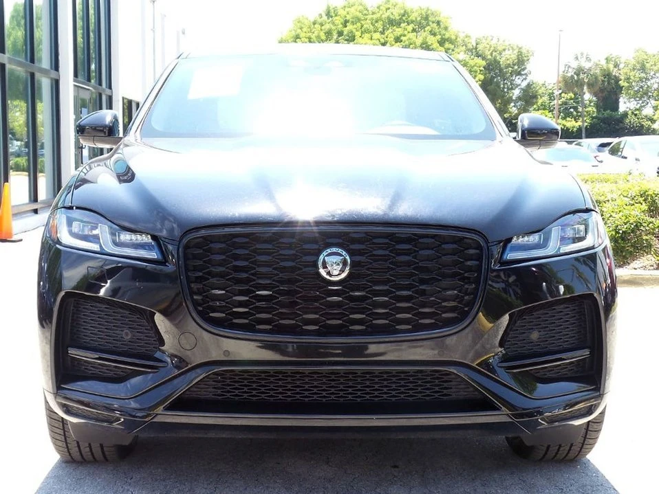 2023 Jaguar F-Pace - Image 4 of 20
