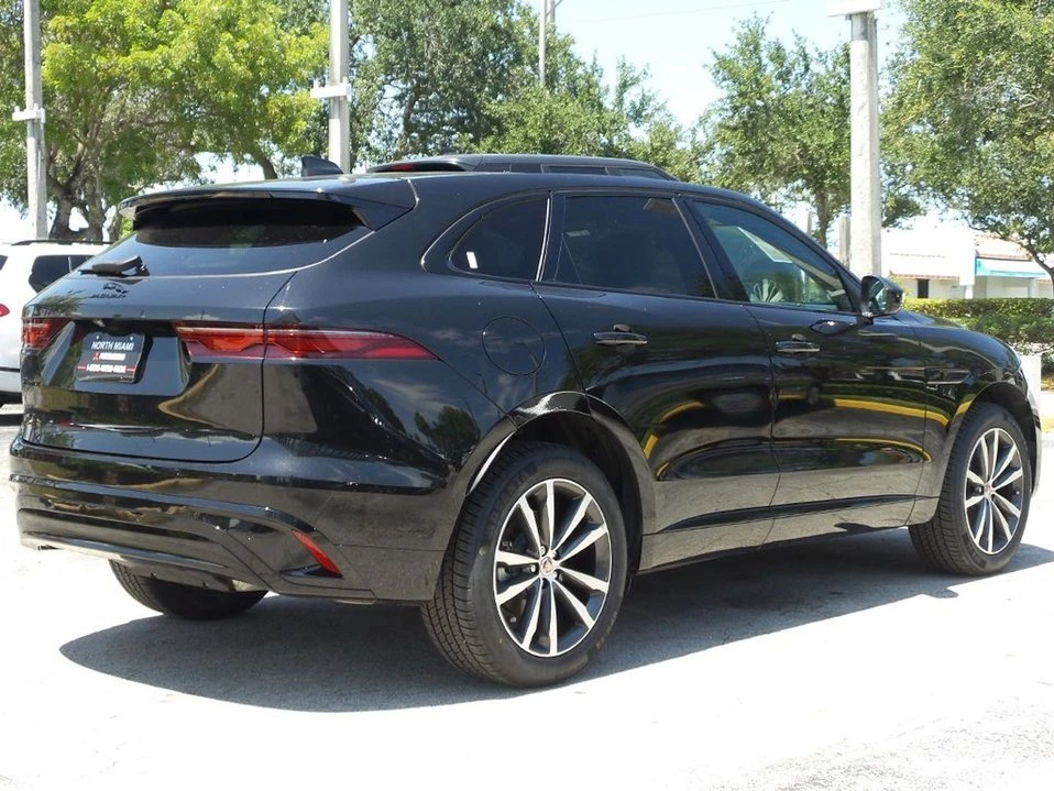 2023 Jaguar F-Pace - Image 3 of 20