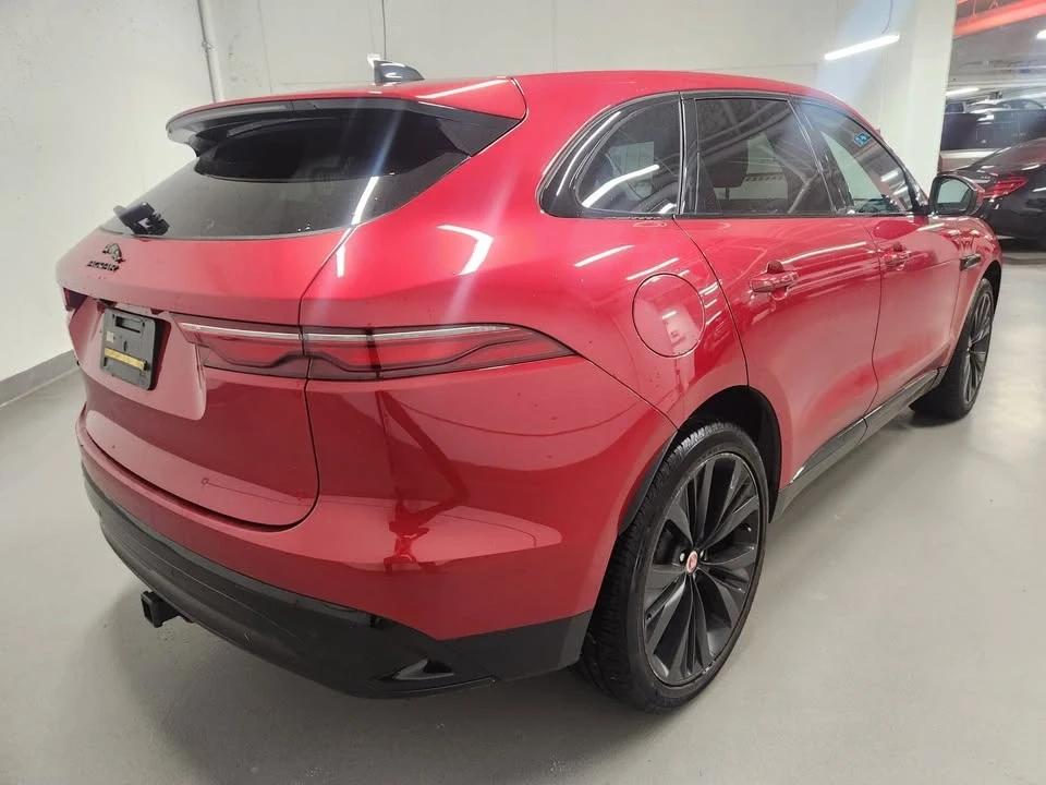 2023 Jaguar F-Pace - Image 5 of 16