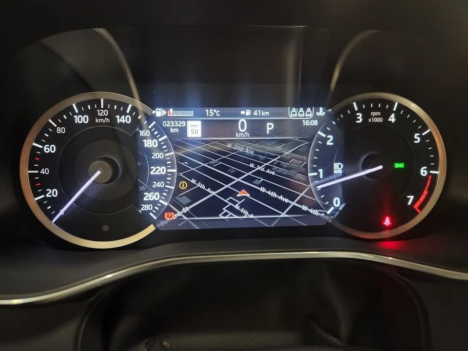 2023 Jaguar F-Pace - Image 16 of 16