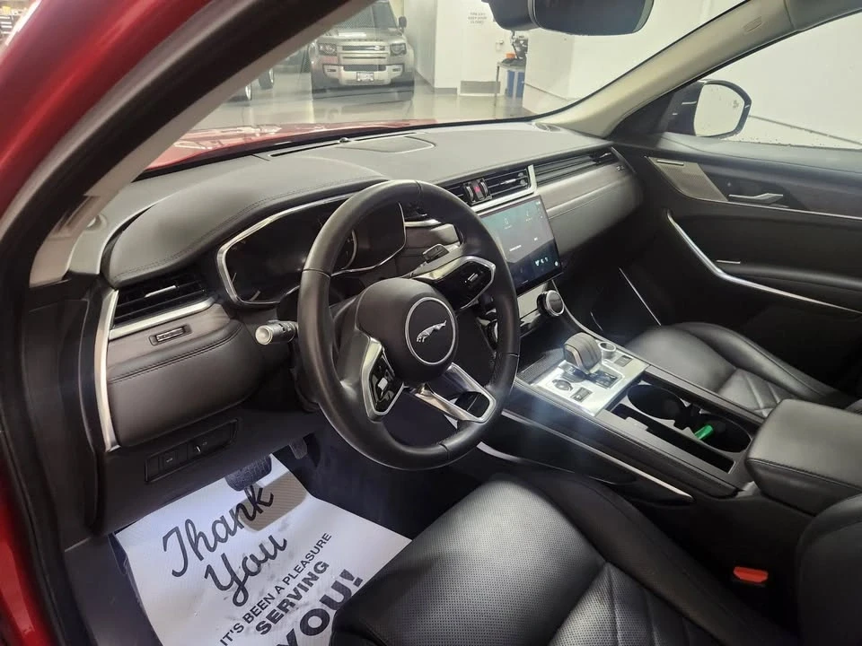 2023 Jaguar F-Pace - Image 9 of 16