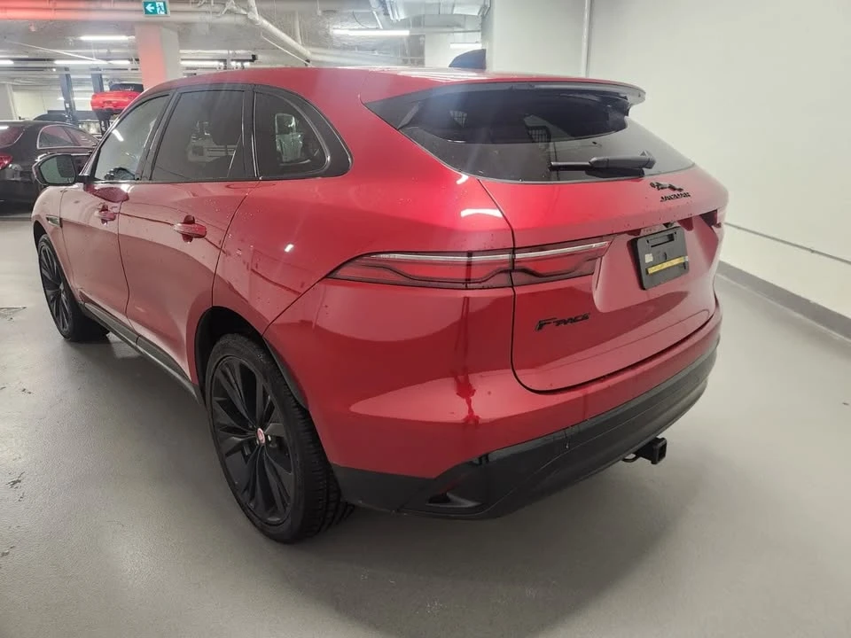 2023 Jaguar F-Pace - Image 4 of 19