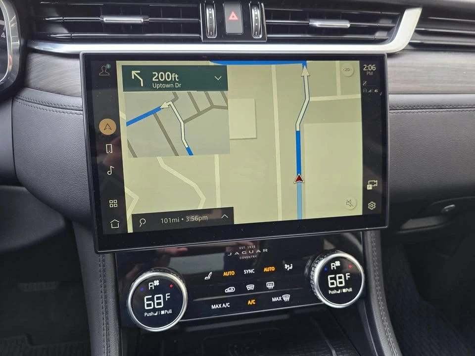 2023 Jaguar F-Pace - Image 15 of 20