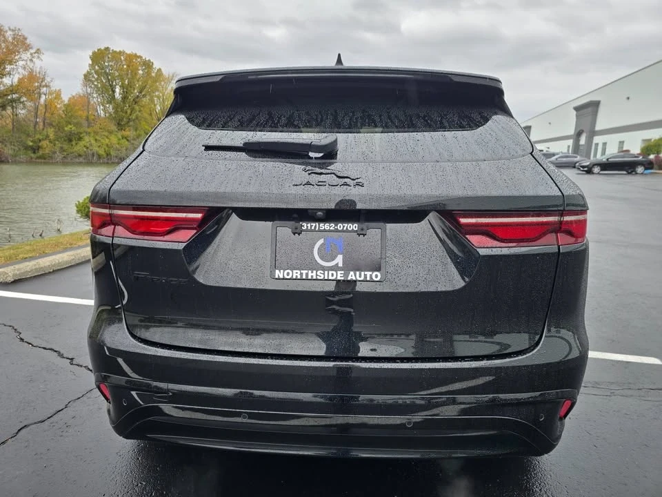 2023 Jaguar F-Pace - Image 8 of 20