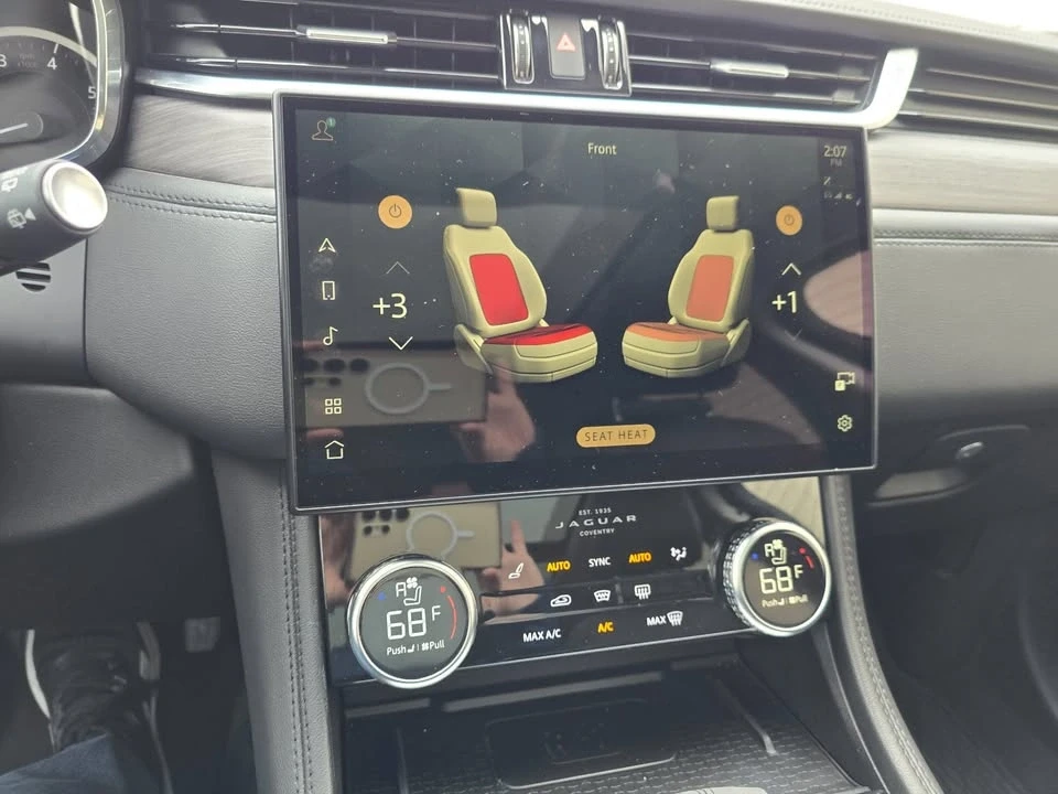 2023 Jaguar F-Pace - Image 17 of 20
