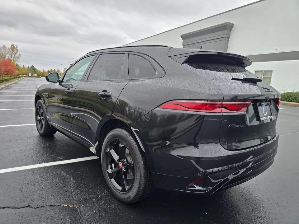 2023 Jaguar F-Pace - Image 9 of 20