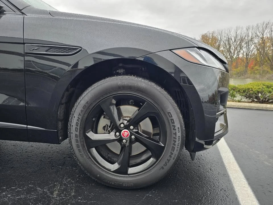 2023 Jaguar F-Pace - Image 3 of 20