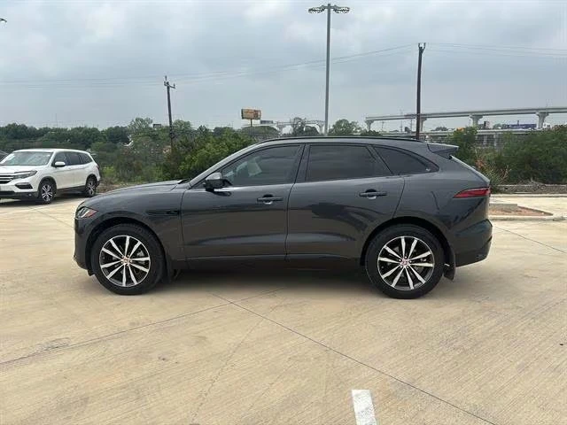 2023 Jaguar F-Pace - Image 3 of 10