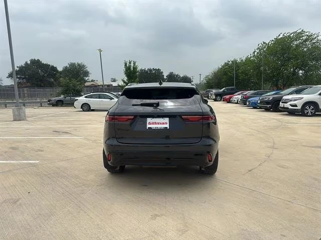 2023 Jaguar F-Pace - Image 5 of 10
