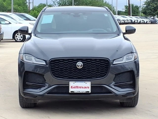 2023 Jaguar F-Pace - Image 4 of 20